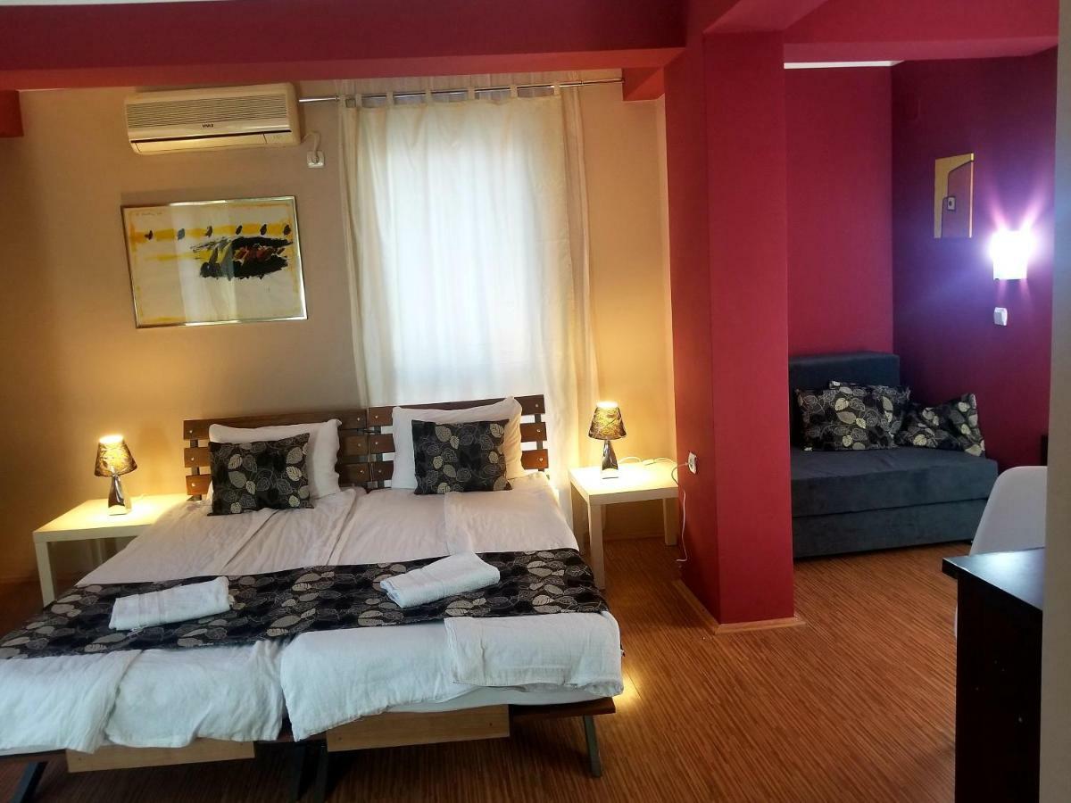 Vila Ineks Ohrid Otel Dış mekan fotoğraf